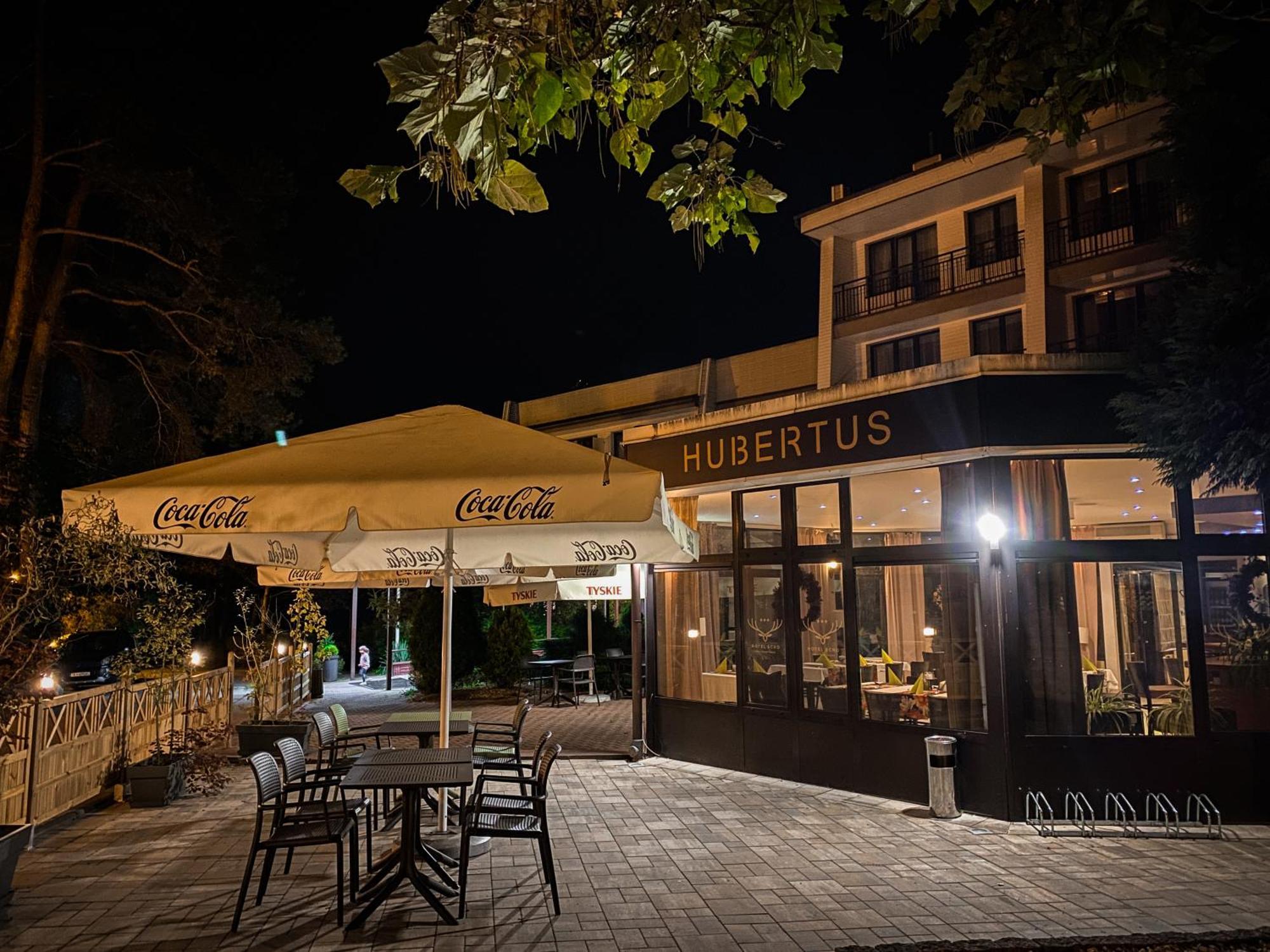 Hotel Echo Cedzyna ภายนอก รูปภาพ