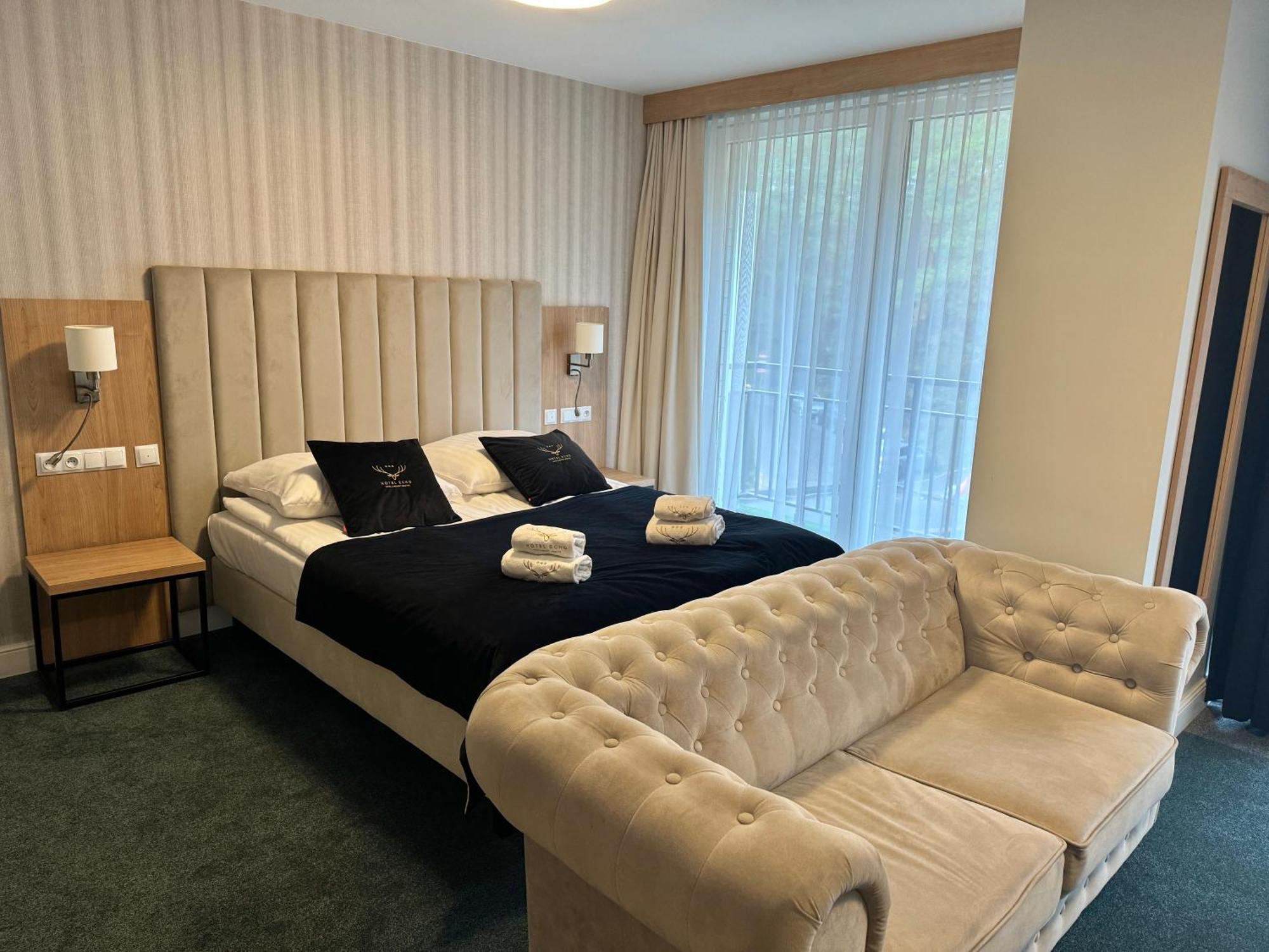 Hotel Echo Cedzyna ภายนอก รูปภาพ